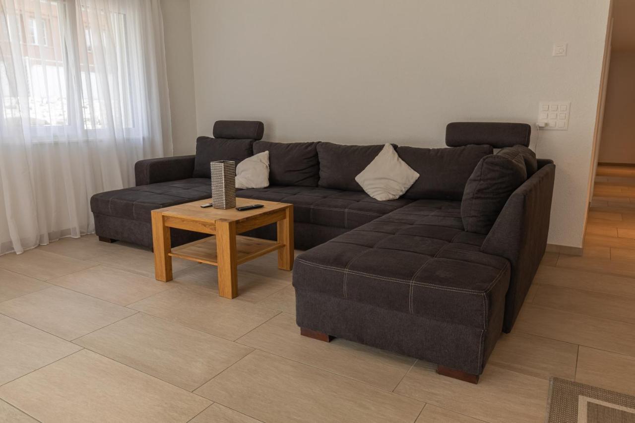 Moench Apartment - Aare Jungfrau Ag Wilderswil Bagian luar foto