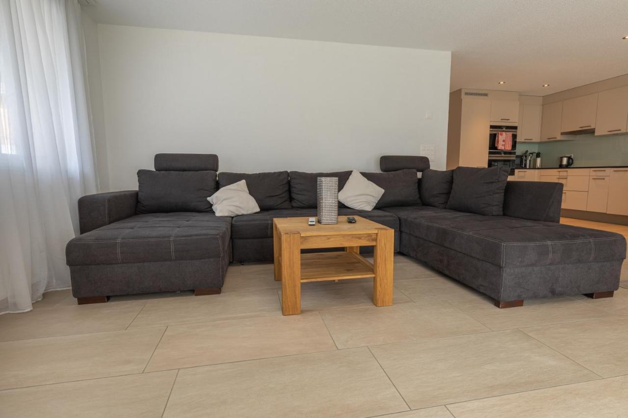 Moench Apartment - Aare Jungfrau Ag Wilderswil Bagian luar foto